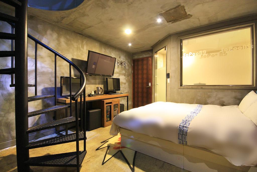 Sopoong Hotel Jeonju Exterior foto